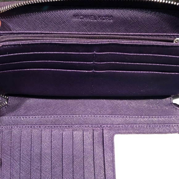 MICHAEL Michael Kors Handbags - Micheal Kors Saffiano Leather Continental Wallet MICHAEL Michael Kors Handbags - Micheal Kors Saffiano Leather Continental Wallet